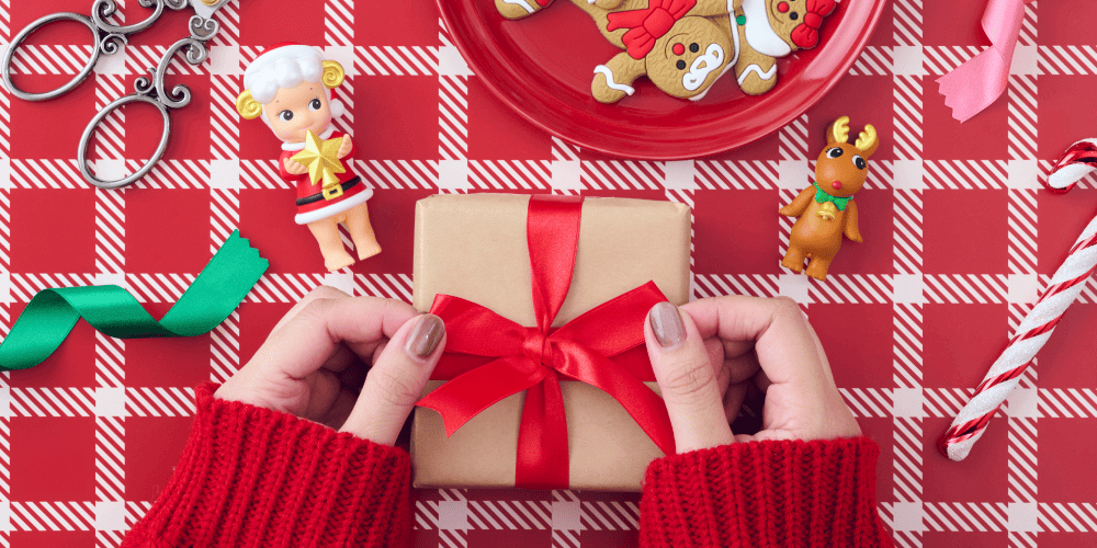 Sonny Angel Mini Figure Santa’s Little Helper Series