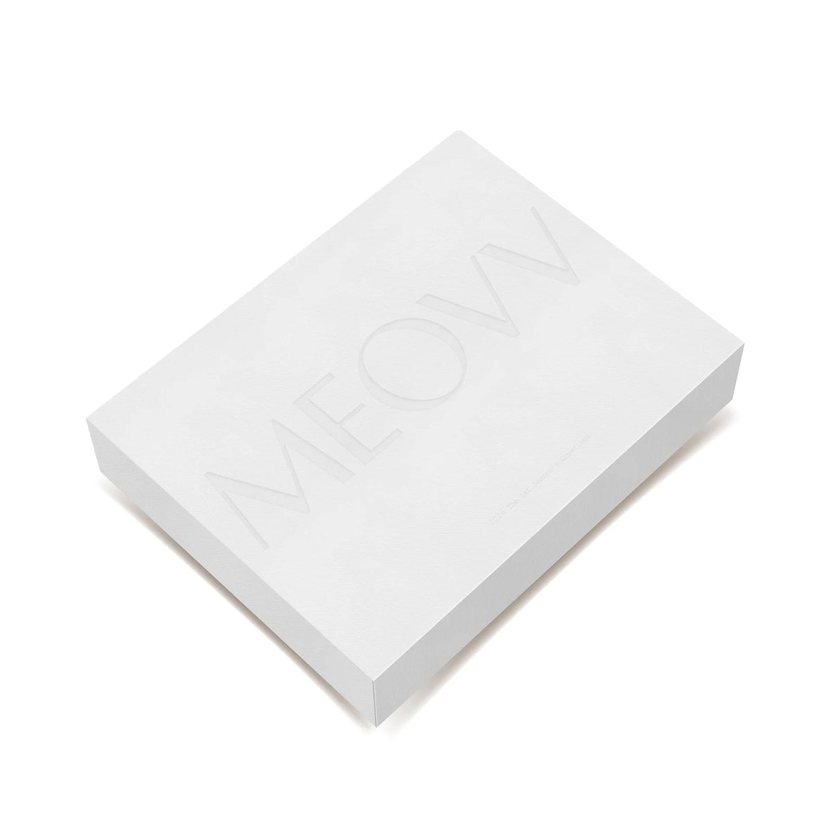 MEOVV [2026 The 1st Season's Greetings MEOVV]