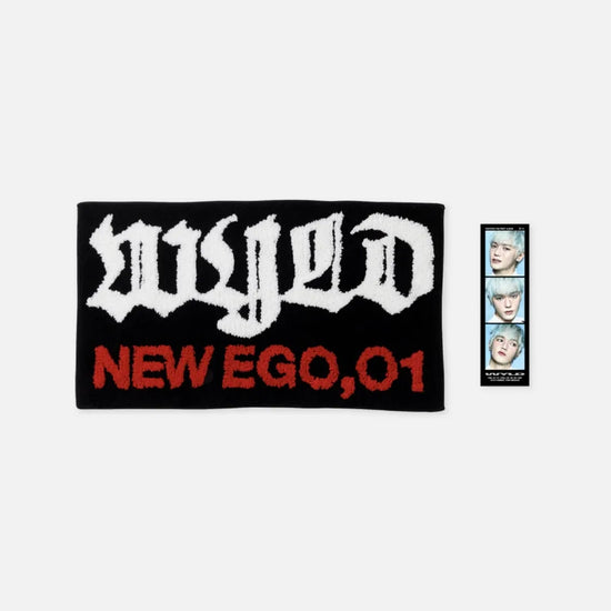 [PRE-ORDER] TAEYONG - WYLD: RUG & 3 CUT PHOTO SET