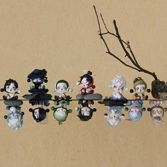 SKULLPANDA - The Ink Plum Blossom Series Blind Box