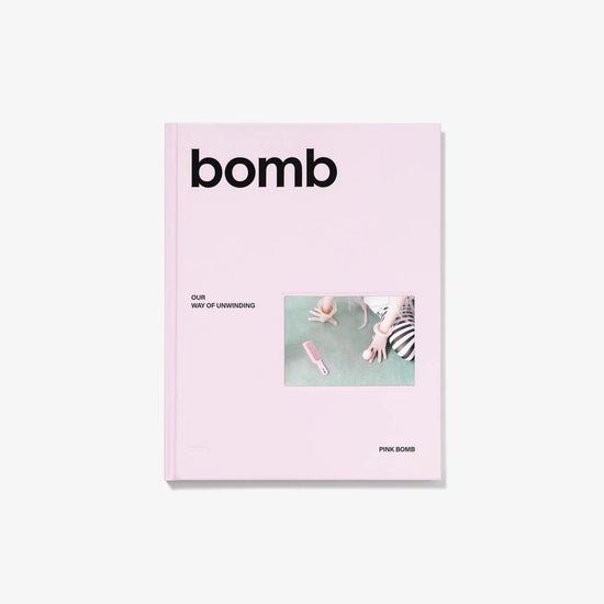 ILLIT - BOMB album